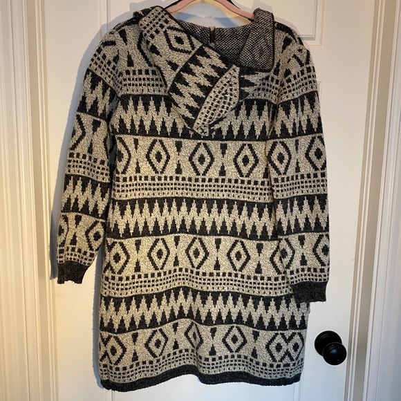 Monteau Hooded Cardigan with Pockets - Picture 5 of 7